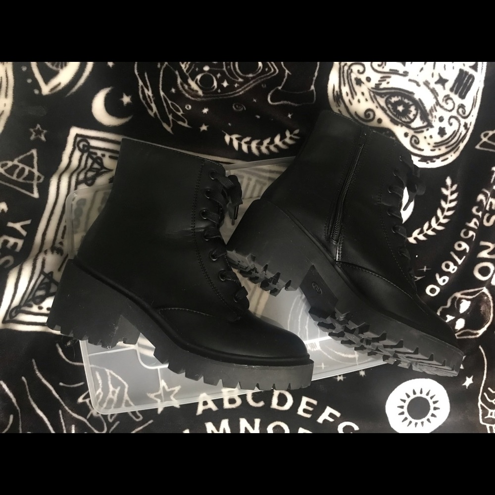 Black combat Boots